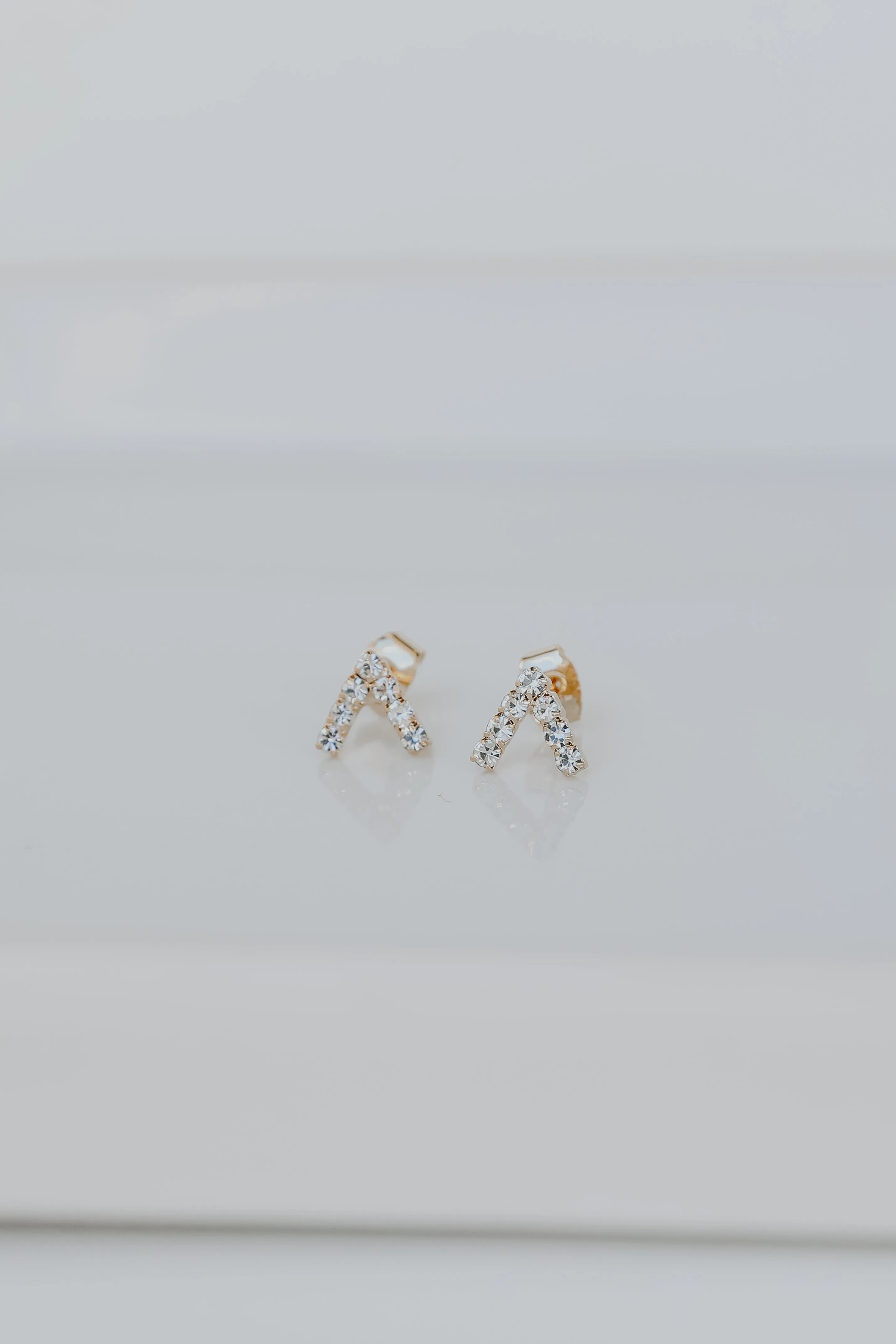 Annie Gold Rhinestone V Stud Earrings