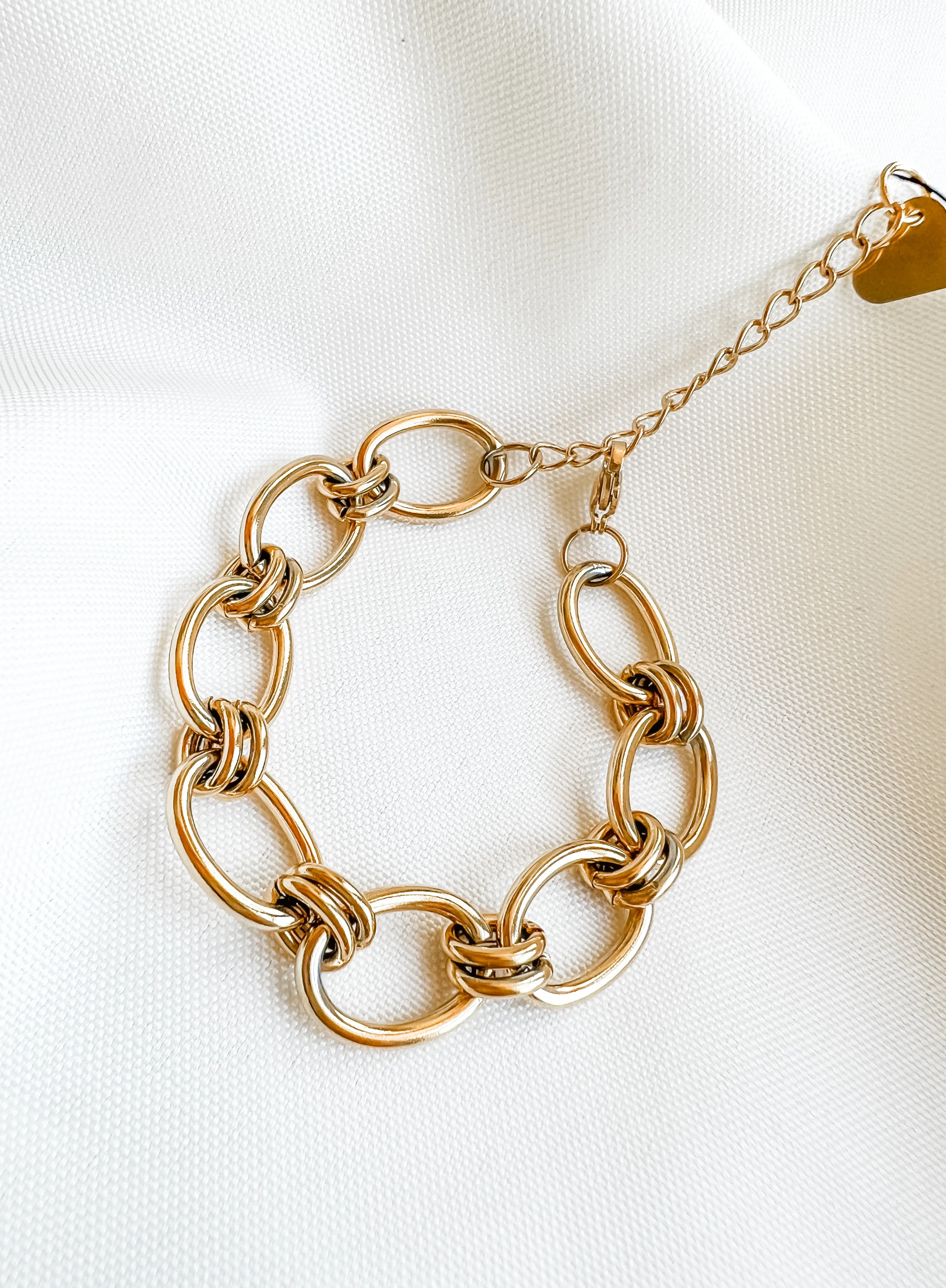 Oval Link Bracelet