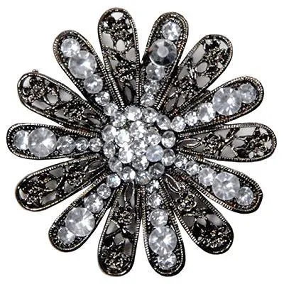 Rhinestone Brooch - Silver Daisy