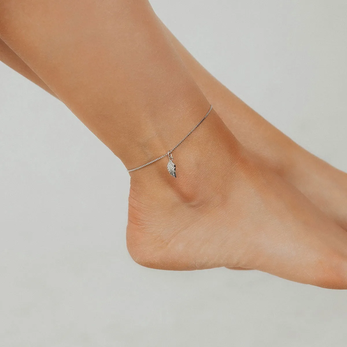 Roma Angel Wing Charm Adjustable Anklet