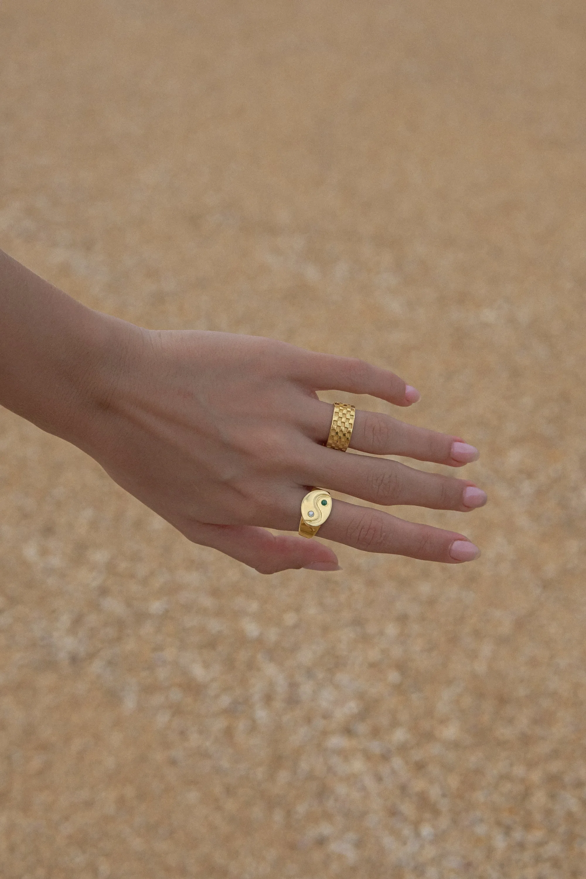 Yin Yang Ring